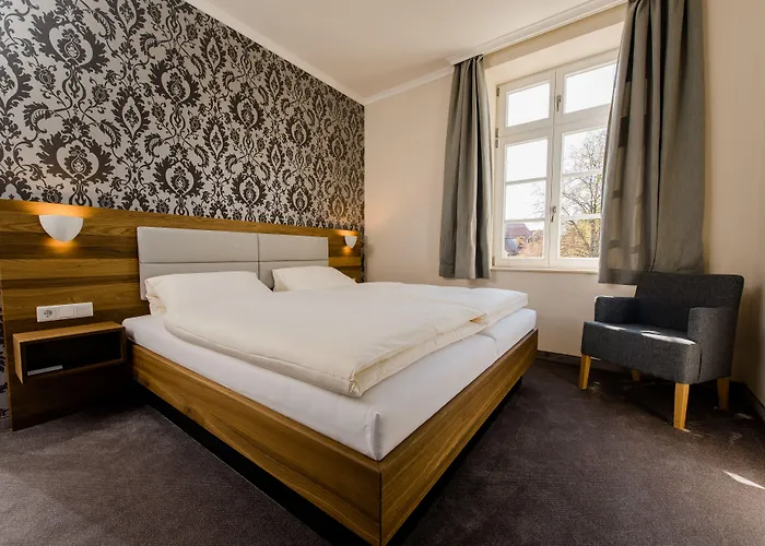 Sindel-buckel Otel 3*